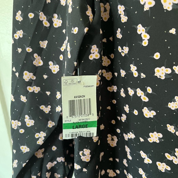 3/$25 NWT Maison Jules Floral Print Shift Dress - Picture 4 of 4